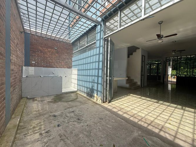 Casa de 3 alcobas en venta en Miraflores, Girardot, 192 m² · foto 10 de 23