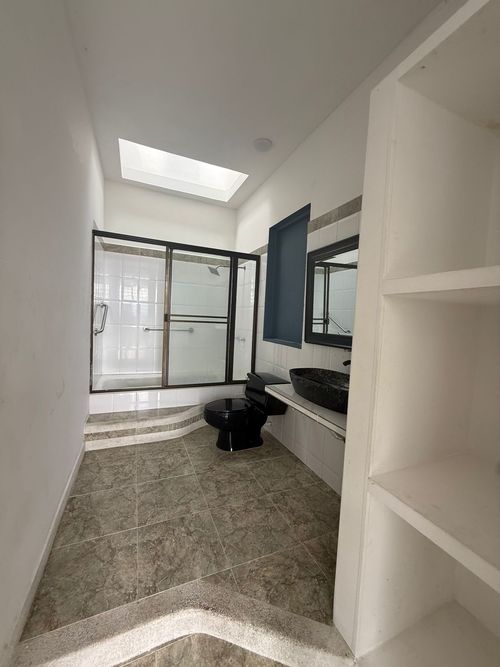 Casa de 3 alcobas en venta en Miraflores, Girardot, 192 m² · foto 17 de 23