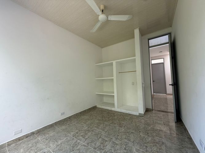 Casa de 3 alcobas en venta en Miraflores, Girardot, 192 m² · foto 15 de 23
