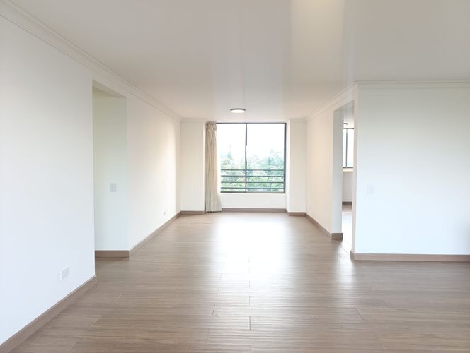 Apartamento de 3 alcobas en venta en El Poblado, Medellín, 123 m² · foto 5 de 20