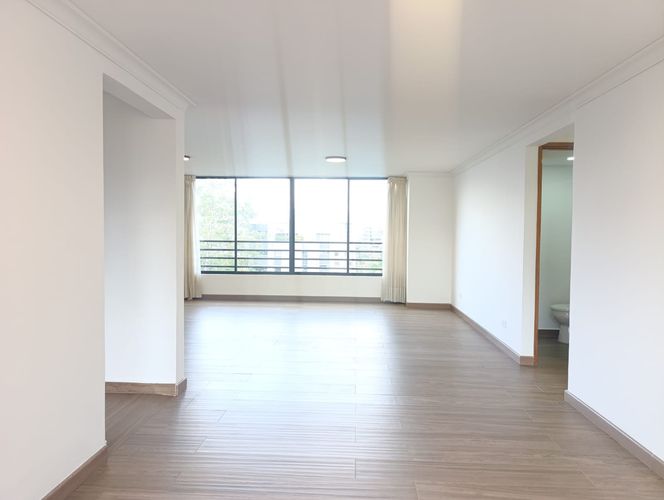 Apartamento de 3 alcobas en venta en El Poblado, Medellín, 123 m² · foto 4 de 20
