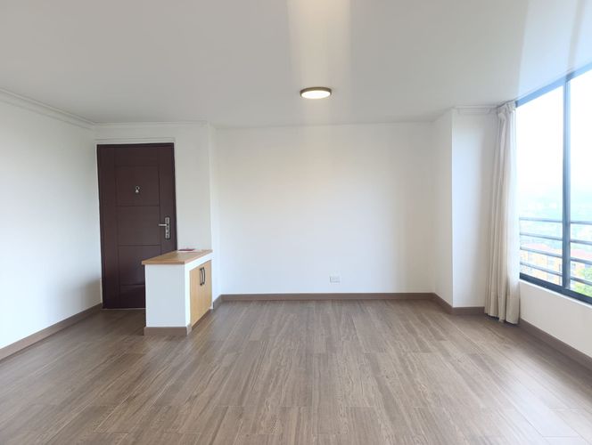 Apartamento de 3 alcobas en venta en El Poblado, Medellín, 123 m² · foto 3 de 20