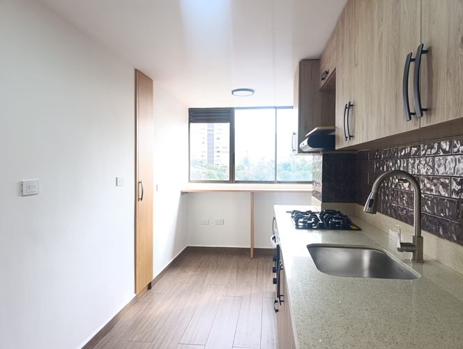 Apartamento de 3 alcobas en venta en El Poblado, Medellín, 123 m² · foto 11 de 20