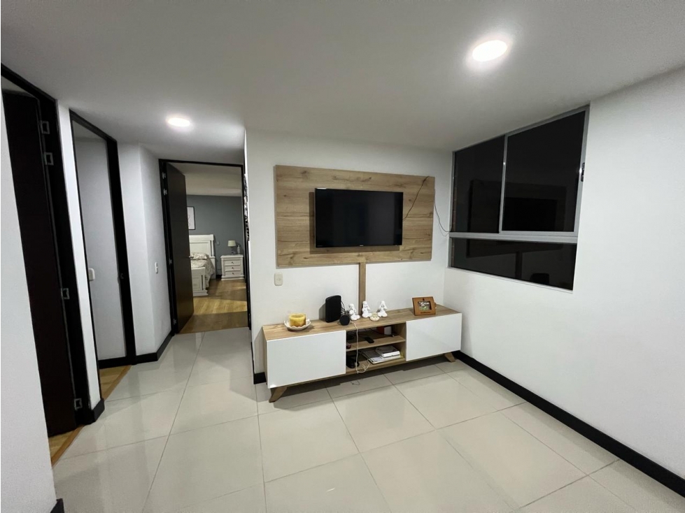 Apartamento en venta en Camino Verde, Envigado · foto 10 de 16