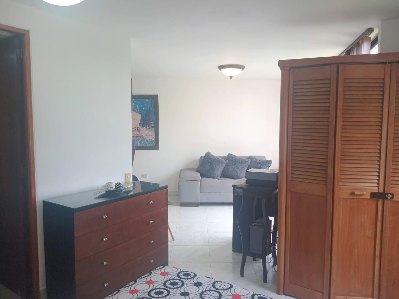 Apartamento en venta en El Poblado, Medellín · foto 7 de 10