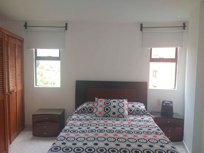 Apartamento en venta en El Poblado, Medellín · foto 6 de 10