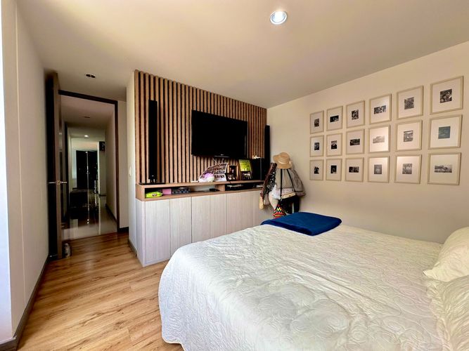 Apartamento de 3 alcobas en venta en Ciudad Del Río, Medellín, 121 m² · foto 4 de 15