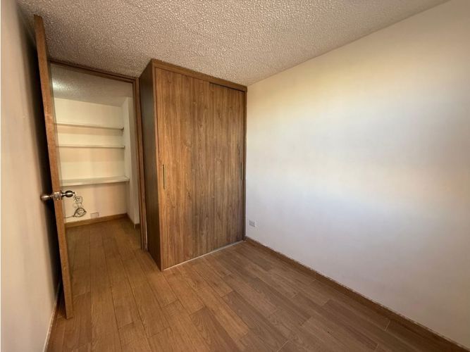 Apartaestudio en venta en La Prosperidad, Madrid, 50 m² · foto 4 de 14