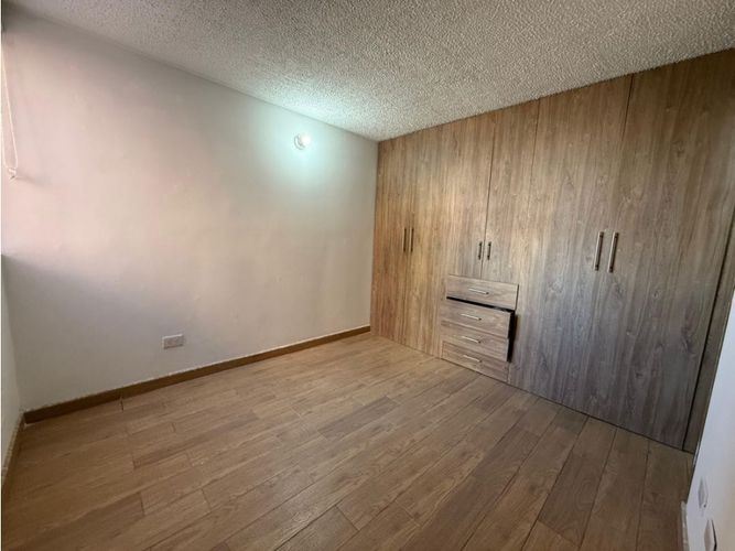 Apartaestudio en venta en La Prosperidad, Madrid, 50 m² · foto 5 de 14