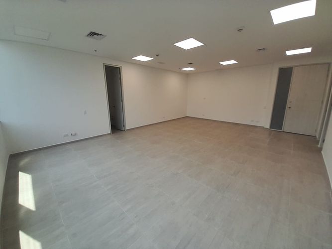 Oficina en arriendo en El Poblado, Medellín, 63 m² · foto 10 de 14