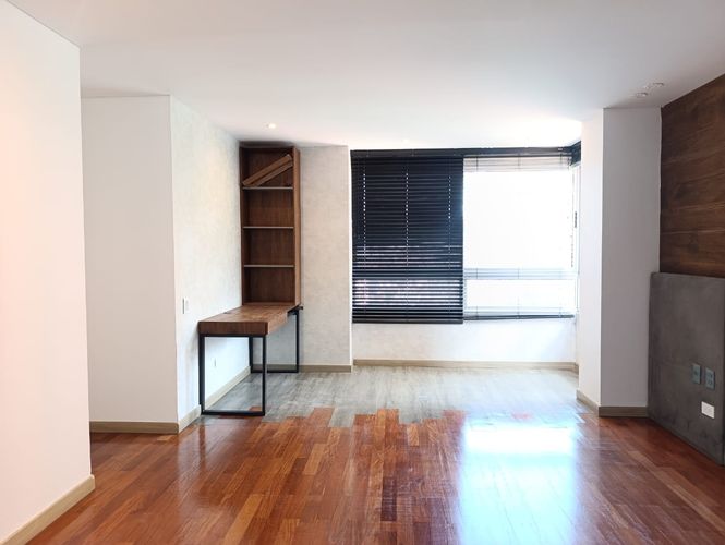 Apartamento de 3 alcobas en arriendo en El Poblado, Medellín, 220 m² · foto 7 de 18