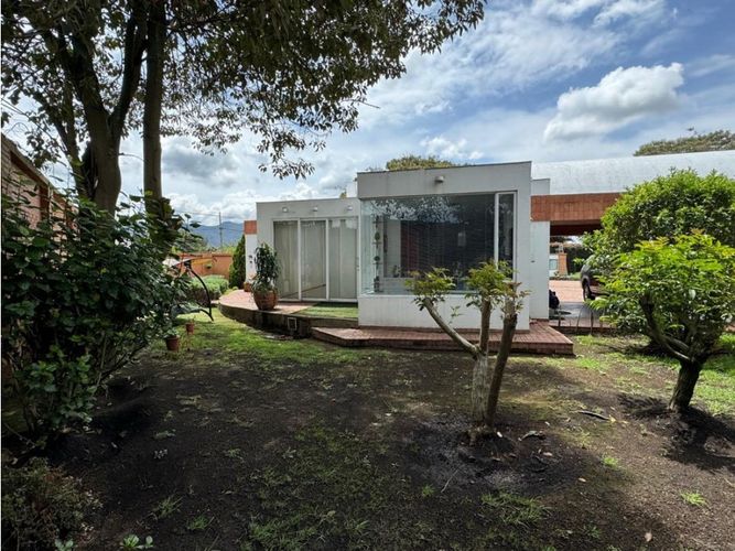 Casa en venta en Guaymaral, Bogotá · foto 3 de 20