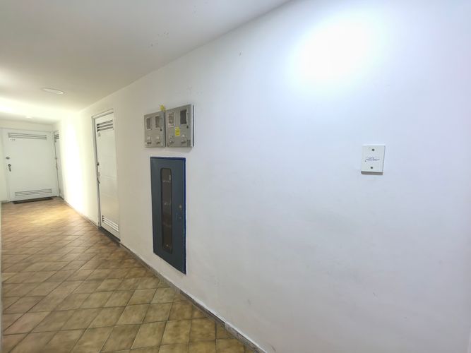 Apartamento de 8 alcobas en venta en Quinta Paredes, Bogotá, 184 m² · foto 9 de 18