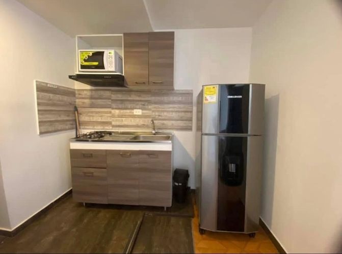 Apartamento de 8 alcobas en venta en Quinta Paredes, Bogotá, 184 m² · foto 13 de 18