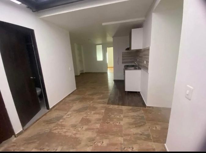 Apartamento de 8 alcobas en venta en Quinta Paredes, Bogotá, 184 m² · foto 16 de 18