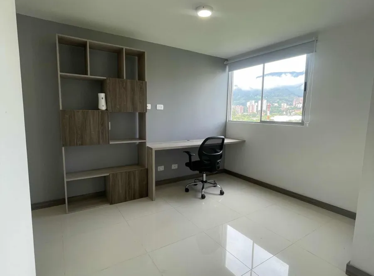 Apartamento en venta en Suramérica, Itagüí · foto 5 de 12