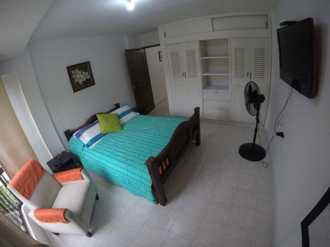 Edificio en venta en Prados Del Norte, Cali, 229 m² · foto 12 de 22
