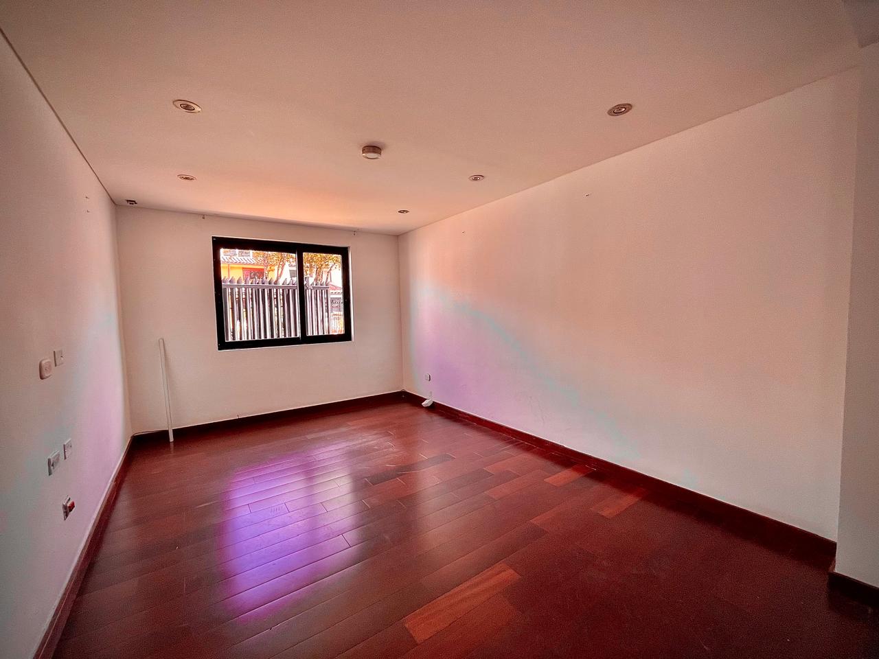 Casa en venta en Santa Ana, Bogotá · foto 3 de 22