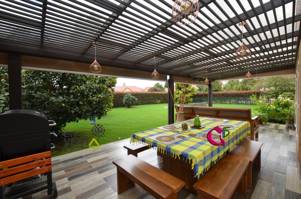 Casa en venta en Santa Ana De Chia, Chía · foto 2 de 23