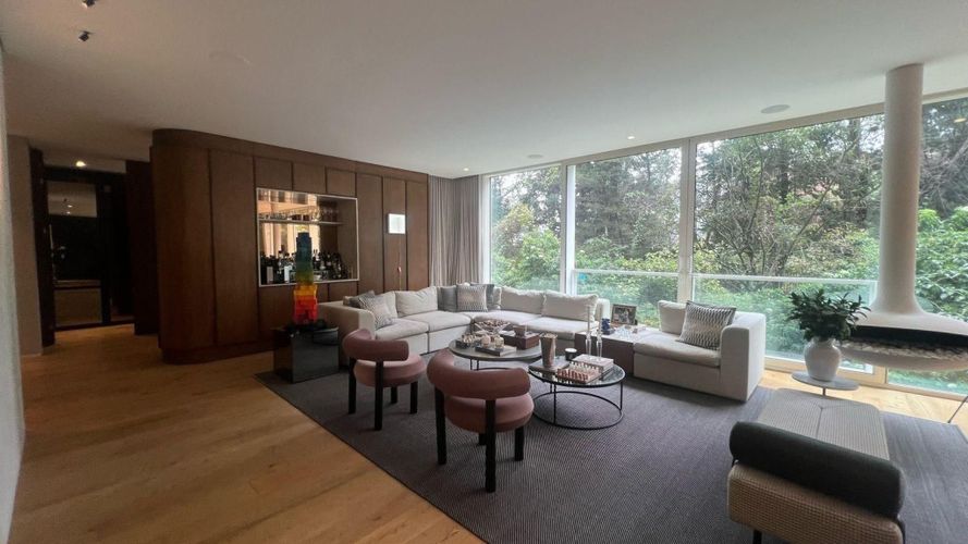 Apartamento de 4 alcobas en venta en Chico Norte, Bogotá, 463 m² · foto 2 de 17