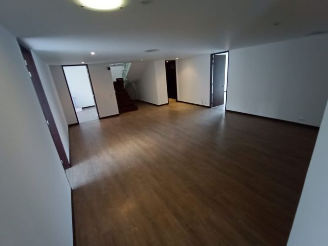 Apartamento de 4 alcobas en venta en Casa Blanca Suba I, Bogotá, 349 m² · foto 19 de 24