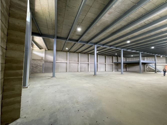 Bodega en arriendo en Fontidue�O, Guarne, 743 m² · foto 6 de 14