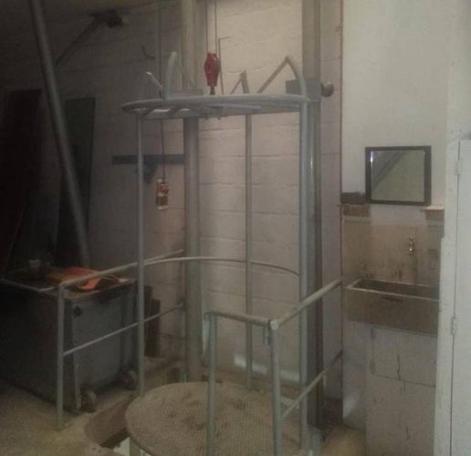Bodega en venta en Trinidad, Medellín, 420 m² · foto 8 de 9
