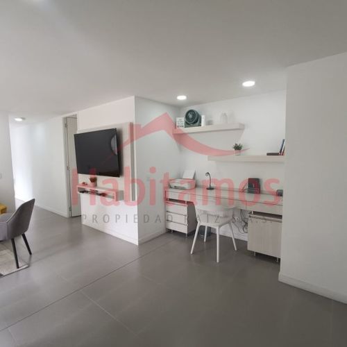 Apartamento de 3 alcobas en arriendo en Castropol, Medellín, 85 m² · foto 6 de 16