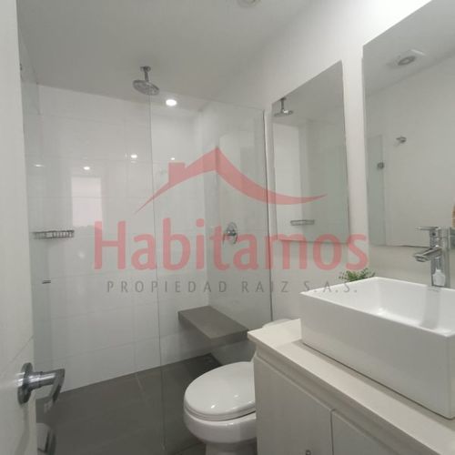 Apartamento de 3 alcobas en arriendo en Castropol, Medellín, 85 m² · foto 13 de 16