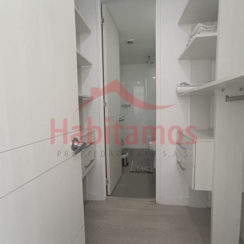 Apartamento de 3 alcobas en arriendo en Castropol, Medellín, 85 m² · foto 15 de 16