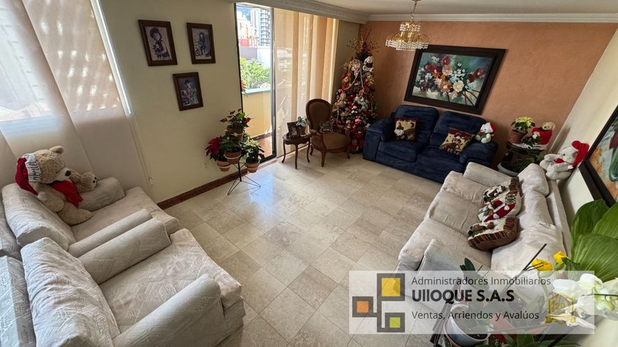 Apartamento de 4 alcobas en venta en Sotomayor, Bucaramanga, 127 m² · foto 2 de 24