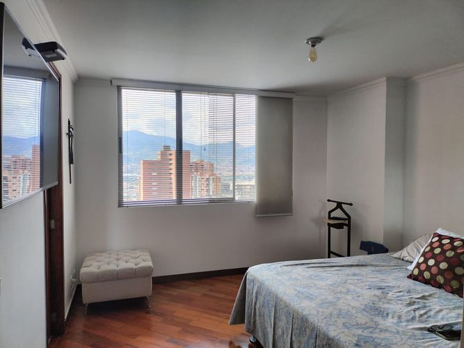 Apartamento de 3 alcobas en venta en El Poblado, Medellín, 148 m² · foto 13 de 19