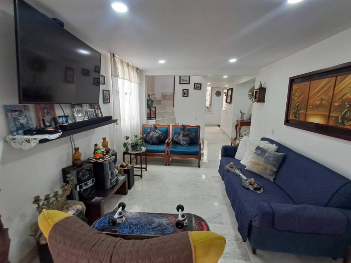 Casa en venta en El Rincon De Los Angeles, Bogotá · foto 5 de 24