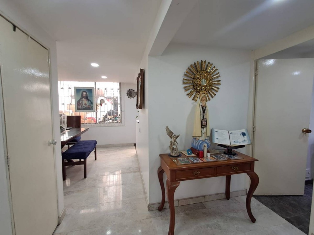 Casa en venta en El Rincon De Los Angeles, Bogotá · foto 9 de 24