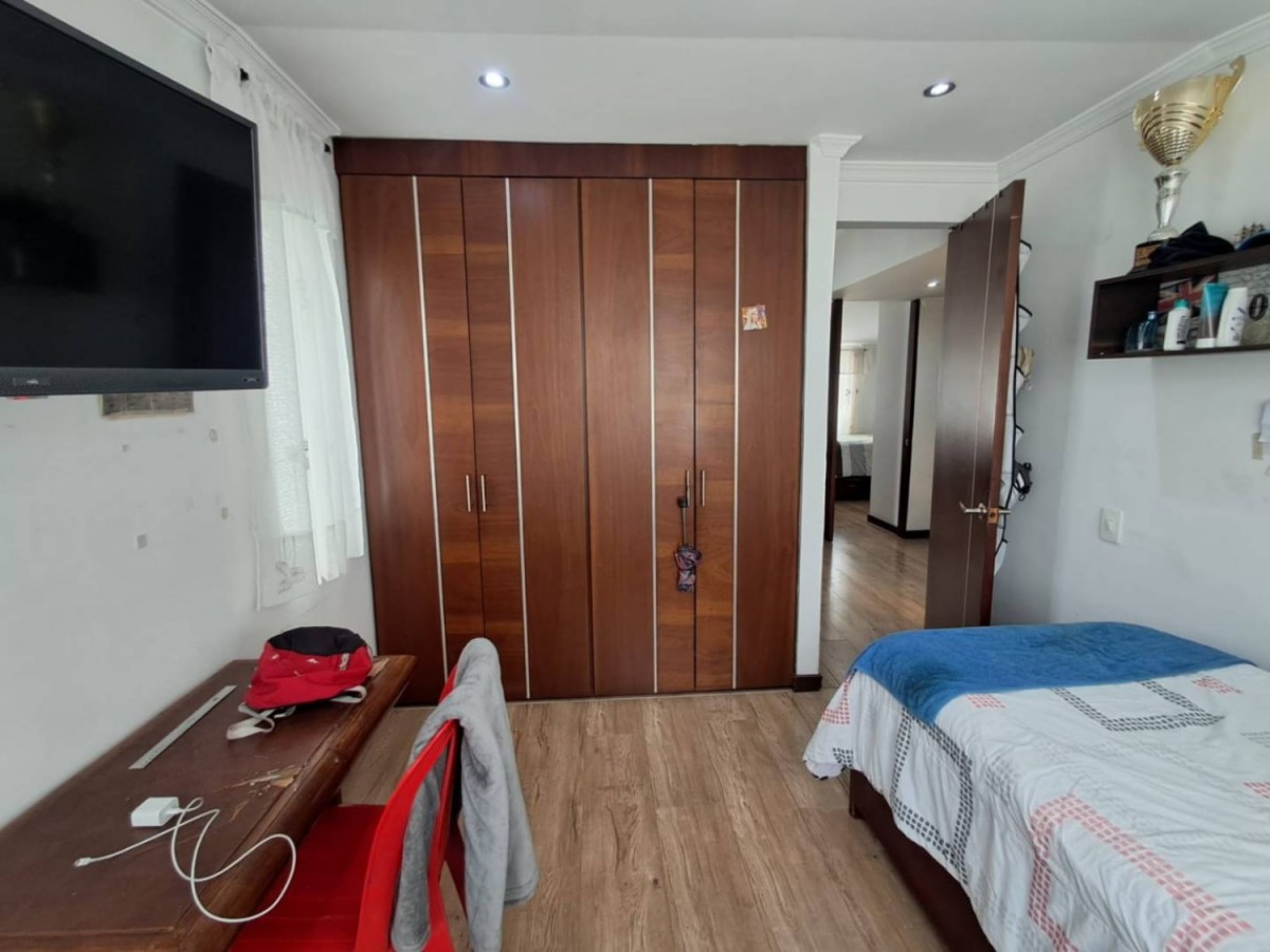 Casa en venta en El Rincon De Los Angeles, Bogotá · foto 14 de 24