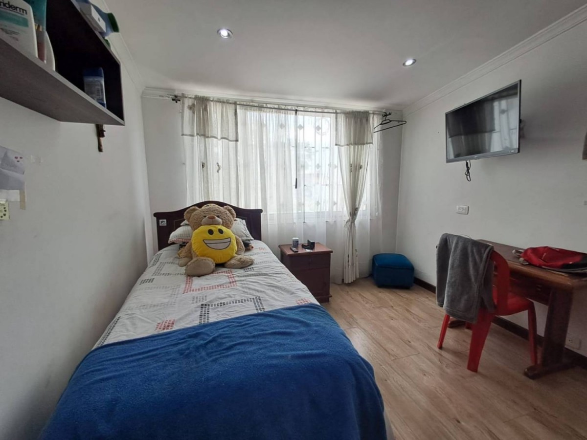 Casa en venta en El Rincon De Los Angeles, Bogotá · foto 15 de 24