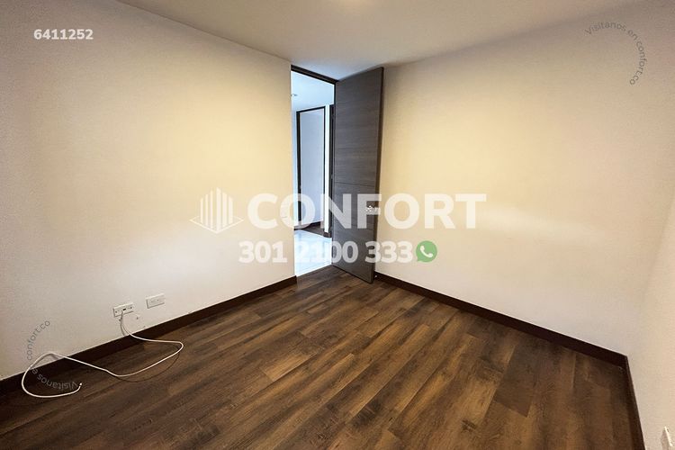 Apartamento de 3 alcobas en arriendo en Loma Del Esmeraldal, Envigado, 100 m² · foto 15 de 24