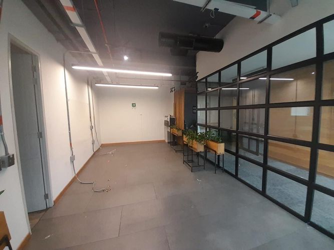 Oficina en arriendo en El Poblado, Medellín, 114 m² · foto 9 de 13