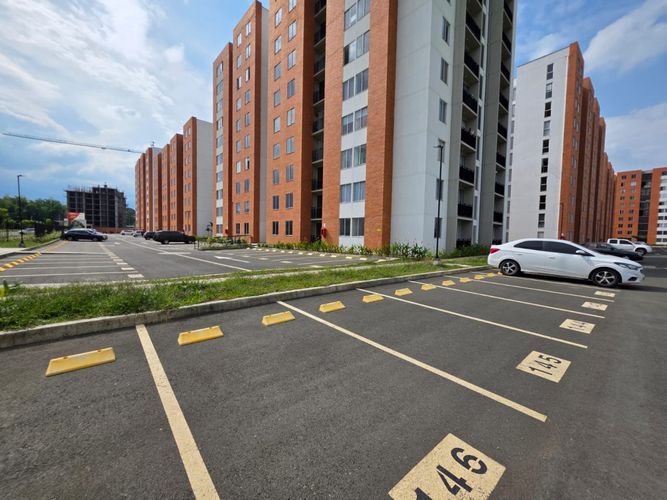 Apartamento de 2 alcobas en venta en Las Mercedes, Jamundí, 58 m² · foto 7 de 24