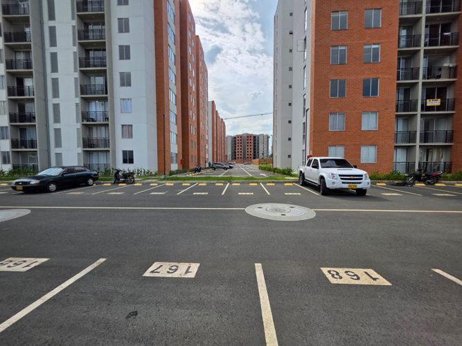 Apartamento de 2 alcobas en venta en Las Mercedes, Jamundí, 58 m² · foto 8 de 24