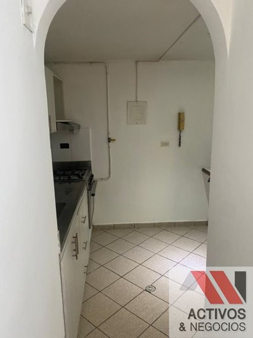 Apartamento de 2 alcobas en venta en Belén, Medellín, 102 m² · foto 4 de 24