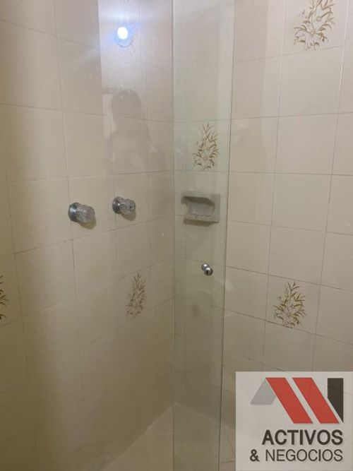 Apartamento de 2 alcobas en venta en Belén, Medellín, 102 m² · foto 11 de 24