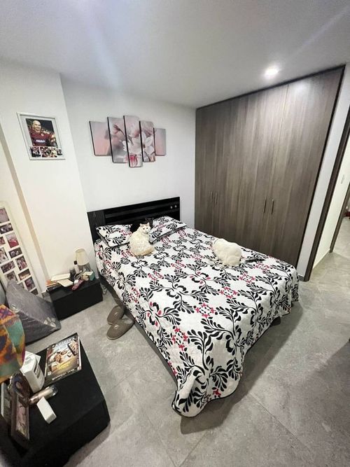 Apartamento de 3 alcobas en venta en La Fraguita, Bogotá, 64 m² · foto 2 de 16