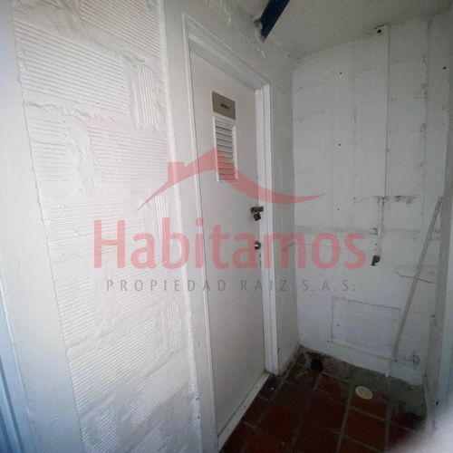 Apartamento de 3 alcobas en venta en Lorena, Medellín, 77 m² · foto 17 de 17