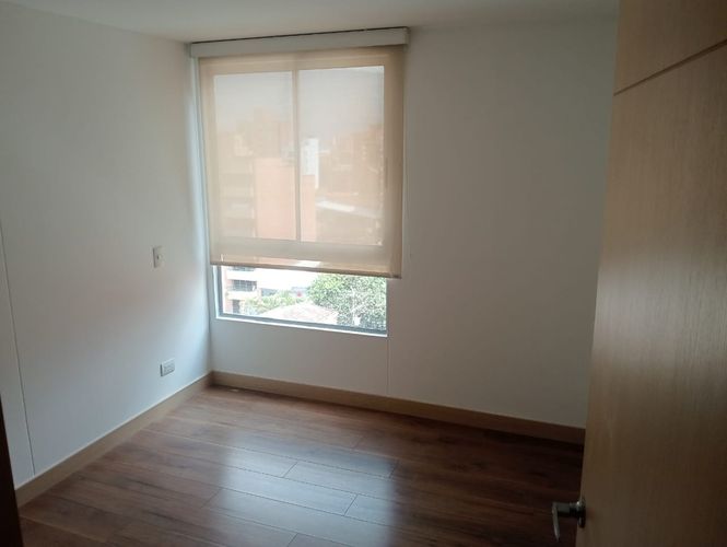 Apartamento de 3 alcobas en arriendo en Laureles, Medellín, 103 m² · foto 11 de 15