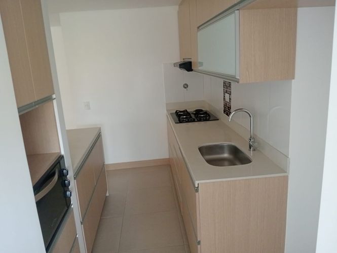 Apartamento de 3 alcobas en arriendo en Laureles, Medellín, 103 m² · foto 5 de 15