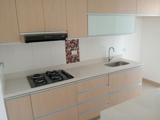 Apartamento de 3 alcobas en arriendo en Laureles, Medellín, 103 m² · foto 7 de 15