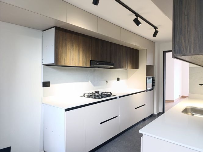 Apartamento de 3 alcobas en venta en El Poblado, Medellín, 169 m² · foto 7 de 14