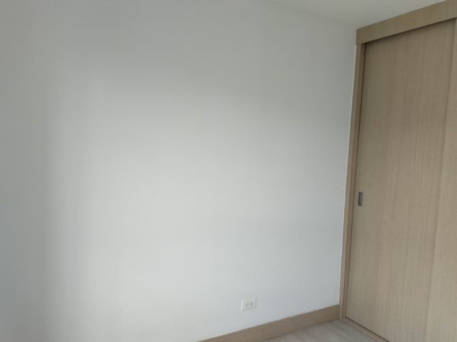 Apartamento de 3 alcobas en venta en El Poblado, Medellín, 88 m² · foto 10 de 19
