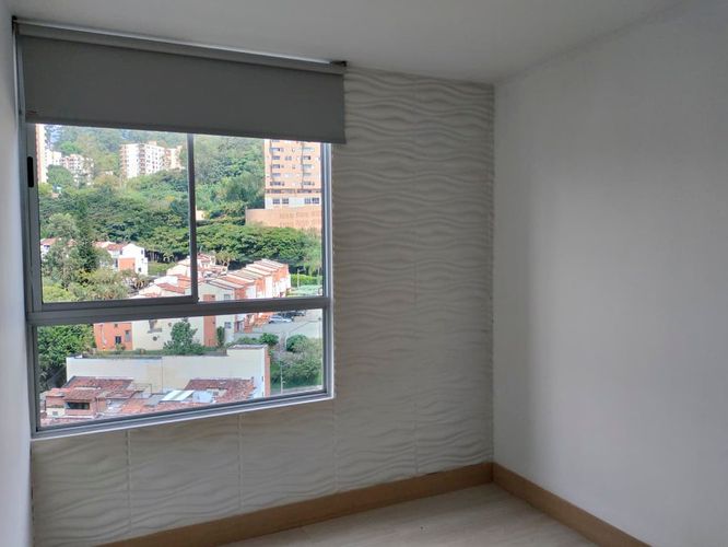 Apartamento de 3 alcobas en venta en El Poblado, Medellín, 88 m² · foto 18 de 19